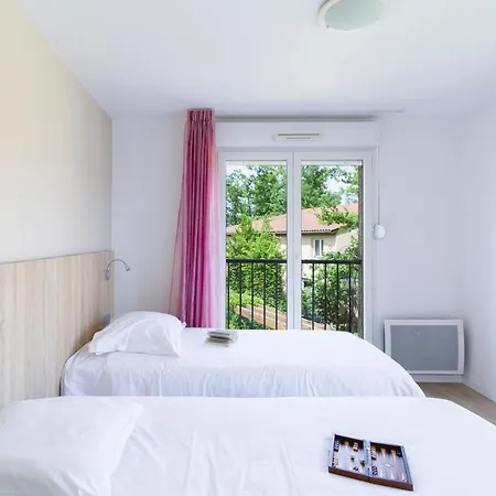 Garden & Lyon - Aparthotel Marcy-l'Etoile